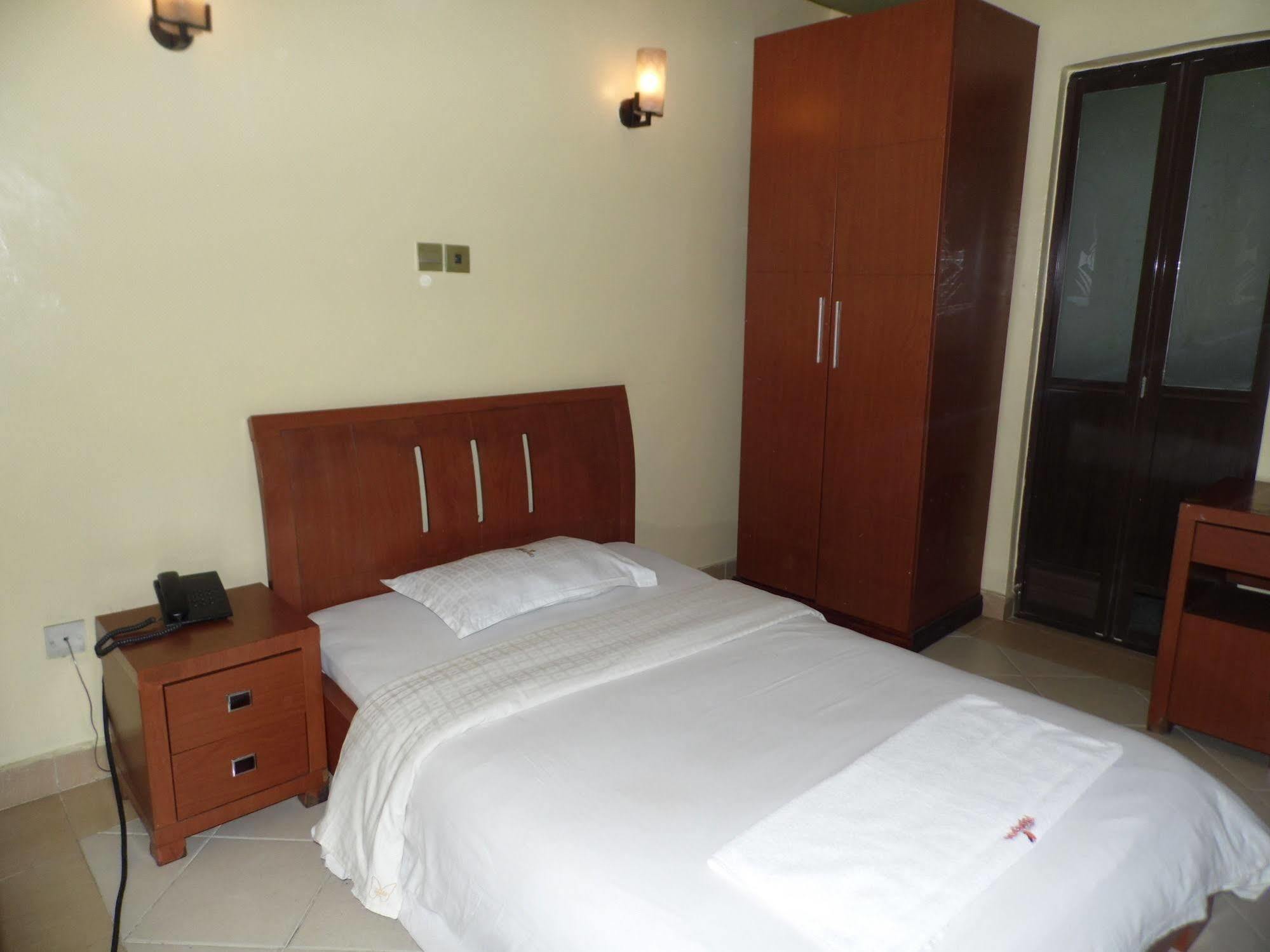Hotel Kipepeo Nairobi Exteriör bild